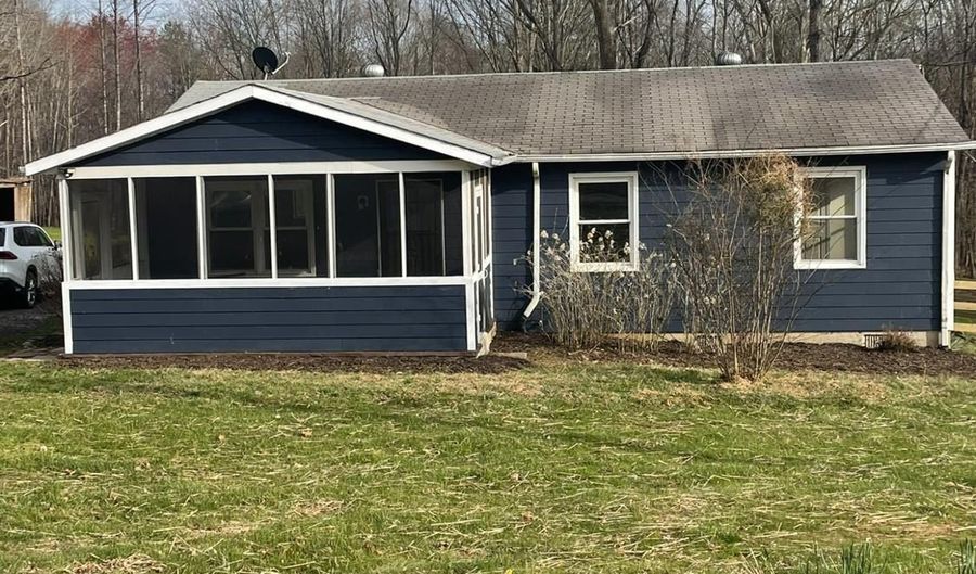400 N Powells Island Rd, Arrington, VA 22922 - 3 Beds, 1 Bath