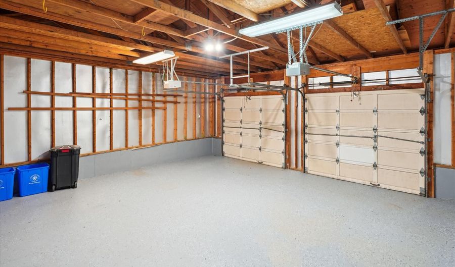 21 VALERIAN Ct, Rockville, MD 20852 - 3 Beds, 5 Bath