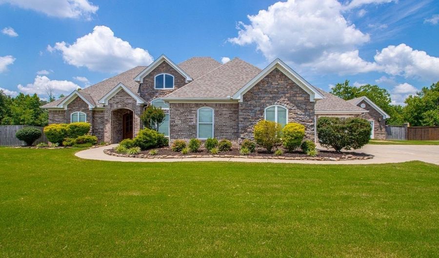 6181 Pierce Manse Loop, Benton, AR 72019 - 4 Beds, 3 Bath