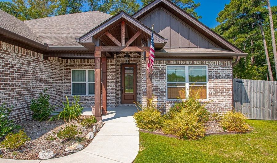 1465 Woolridge Drive Dr, Benton, AR 72019 - 4 Beds, 3 Bath