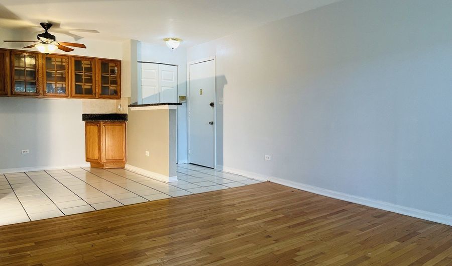 1511 N Windsor Dr 206, Arlington Heights, IL 60004 - 1 Beds, 1 Bath