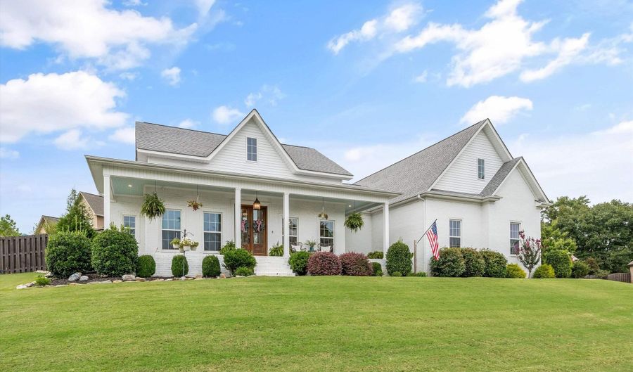 14689 Waterview Ln, Athens, AL 35613 - 4 Beds, 4 Bath