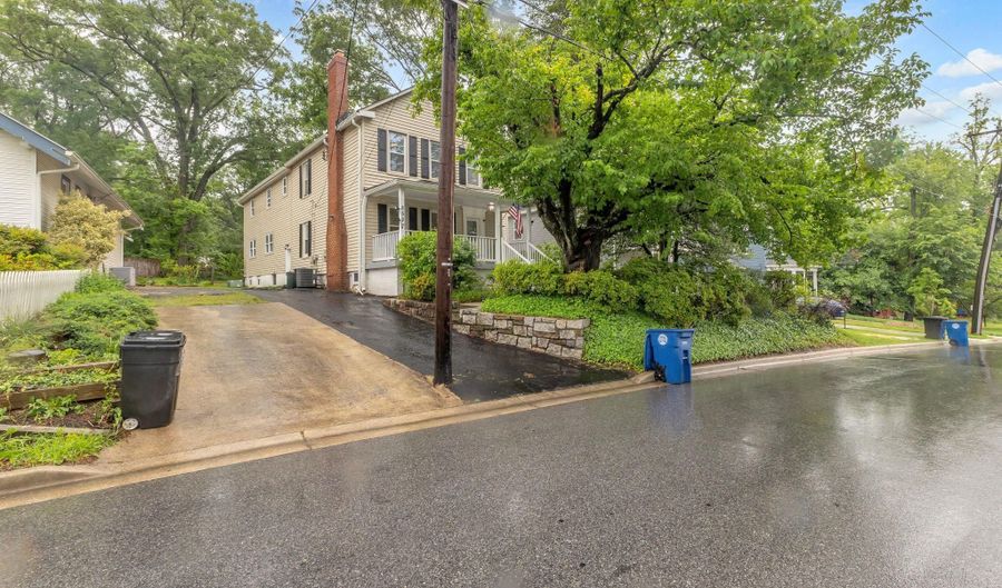 8527 58TH Ave, Berwyn Heights, MD 20740 - 7 Beds, 5 Bath