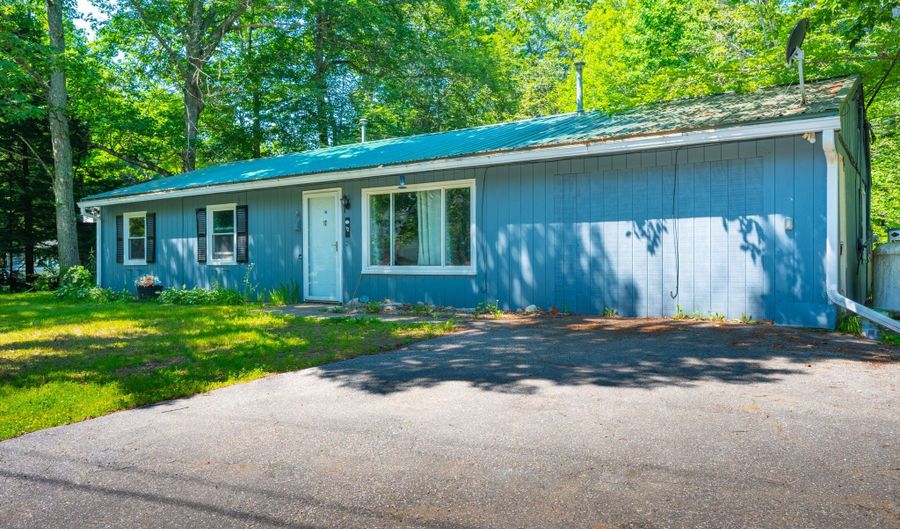 12 Lambert Ave, Augusta, ME 04330 - 3 Beds, 1 Bath