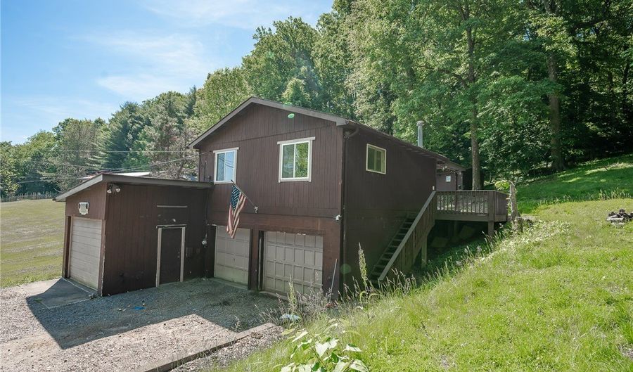 176 Watson Rd, Allegheny Twp., PA 15613 - 1 Beds, 1 Bath