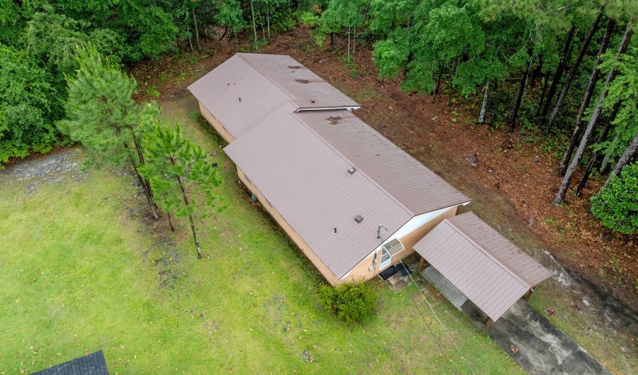 320 Brobston St, Baxley, GA 31513 - 4 Beds, 3 Bath