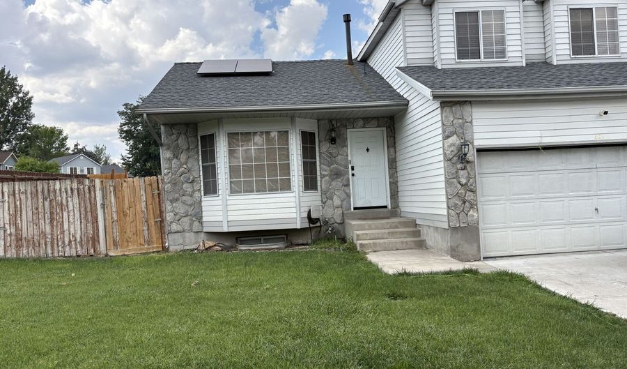 601 Pinecone Cir, Elko, NV 89801 - 4 Beds, 2 Bath