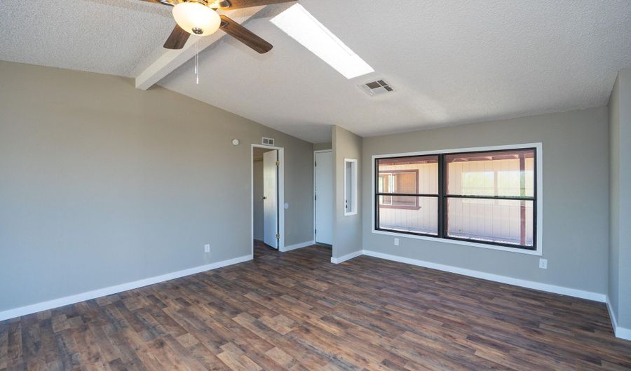 3313 W Thunderbird Trl, Benson, AZ 85602 - 3 Beds, 2 Bath