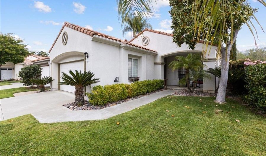 2314 Fallbrook Pl, Escondido, CA 92027 - 3 Beds, 2 Bath