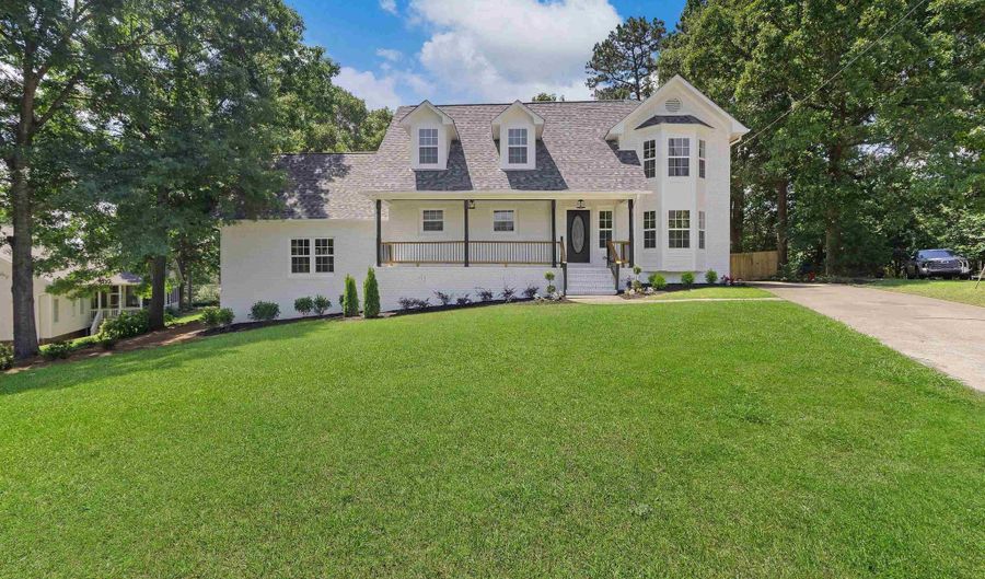 292 KENTWOOD Dr, Alabaster, AL 35007 - 4 Beds, 4 Bath