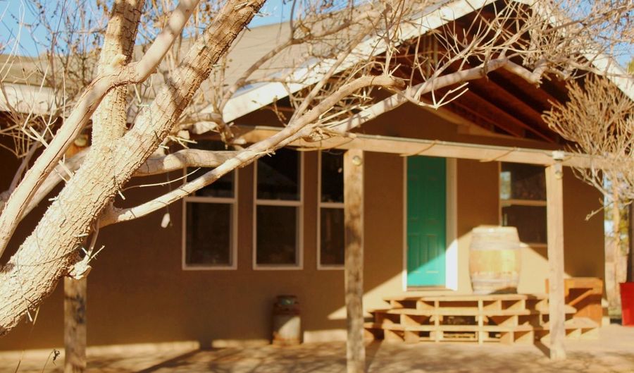 114 Oliver Rd, Alamogordo, NM 88310 - 0 Beds, 3 Bath