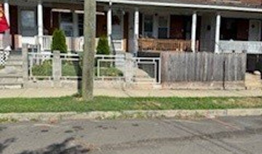 726 Brooks St, Bridgeport, CT 06608 - 2 Beds, 1 Bath