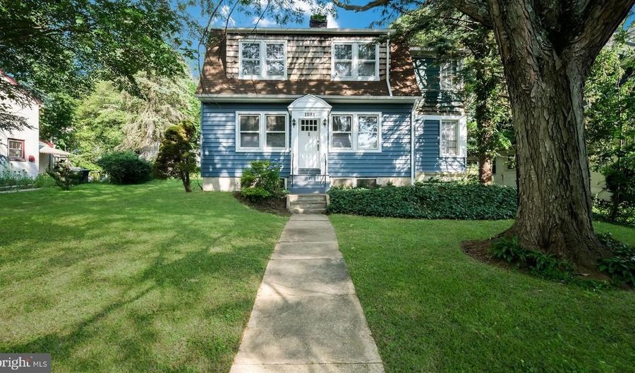 1081 WYNNWOOD Rd, Abington, PA 19001 - 3 Beds, 2 Bath