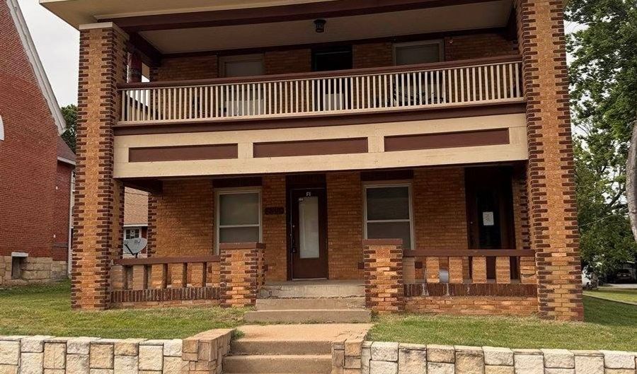 308 E 5th Ave, Arkansas City, KS 67005 - 0 Beds, 0 Bath