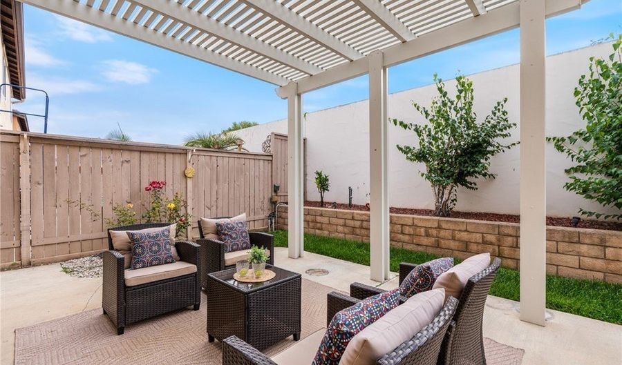 391 Franciscan Way, Oceanside, CA 92057 - 4 Beds, 3 Bath