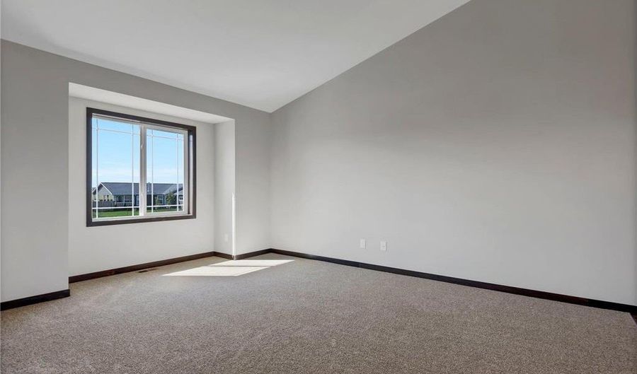 805 Prateria Ave, Avon, MN 56310 - 2 Beds, 1 Bath