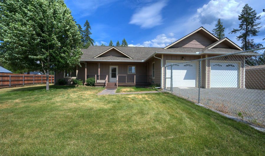 563 Blume Hill Rd, Bonners Ferry, ID 83805 - 3 Beds, 2 Bath