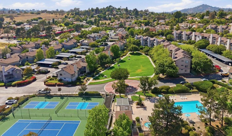3003 Blue Oak Ct, Spring Valley, CA 91978 - 3 Beds, 2 Bath