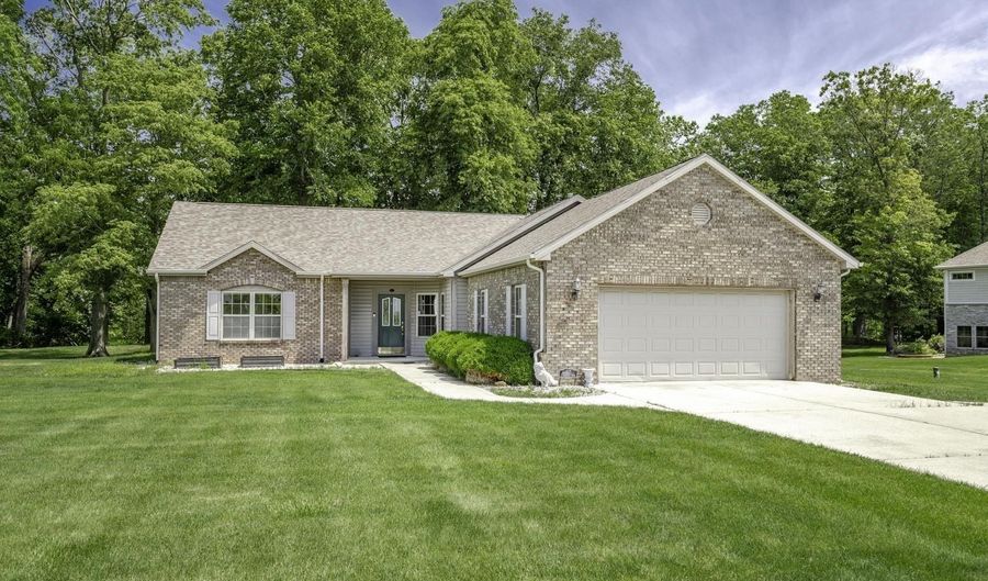 1215 E Creekview Dr, Battle Ground, IN 47920 - 3 Beds, 2 Bath