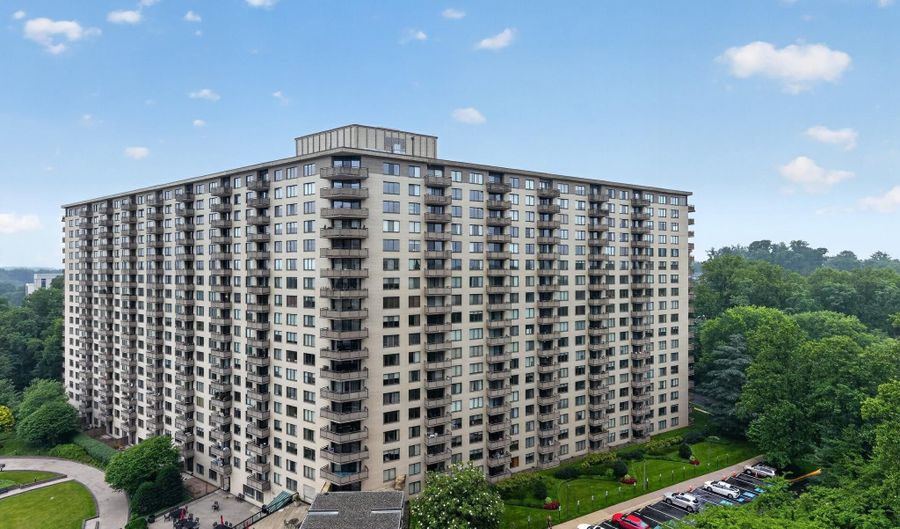 5225 POOKS HILL Rd 1302N, Bethesda, MD 20814 - 1 Beds, 1 Bath