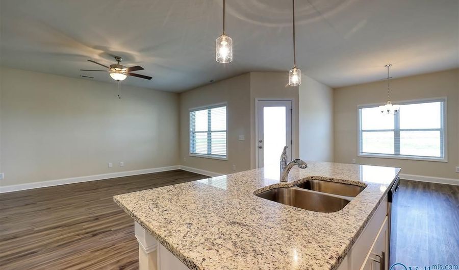 12934 Tallulah Dr, Athens, AL 35756 - 4 Beds, 3 Bath