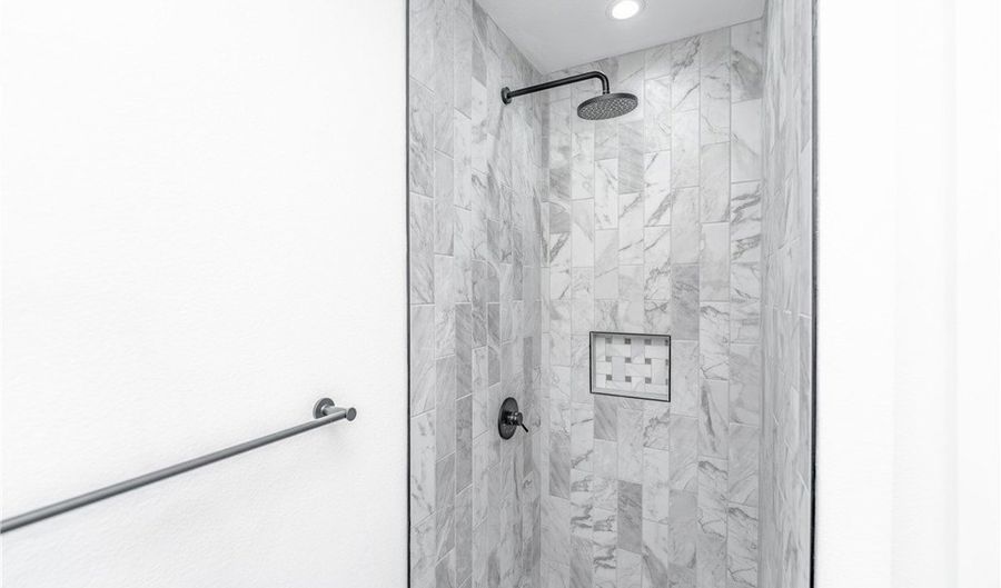 3818 Crawford St, Los Angeles, CA 90011 - 5 Beds, 3 Bath