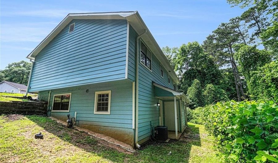 2480 WASHINGTON STREET Ext 2482, Austell, GA 30106 - 4 Beds, 2 Bath