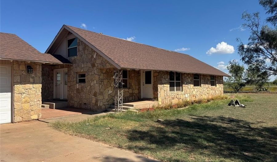 426 Neas Rd, Abilene, TX 79601 - 4 Beds, 3 Bath