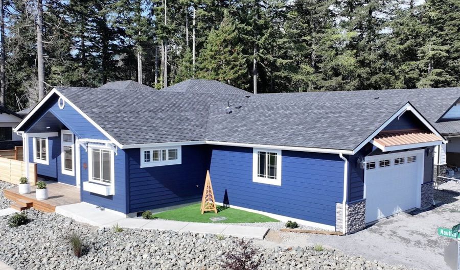 1341 NAUTICAL HEIGHTS Dr, Brookings, OR 97415 - 3 Beds, 2 Bath
