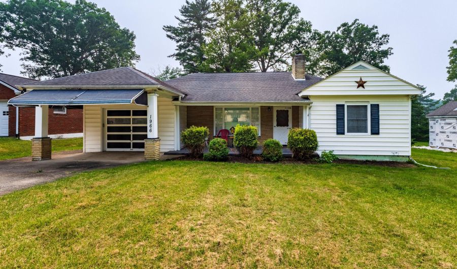1966 Bellemeade Dr, Altoona, PA 16602 - 2 Beds, 1 Bath
