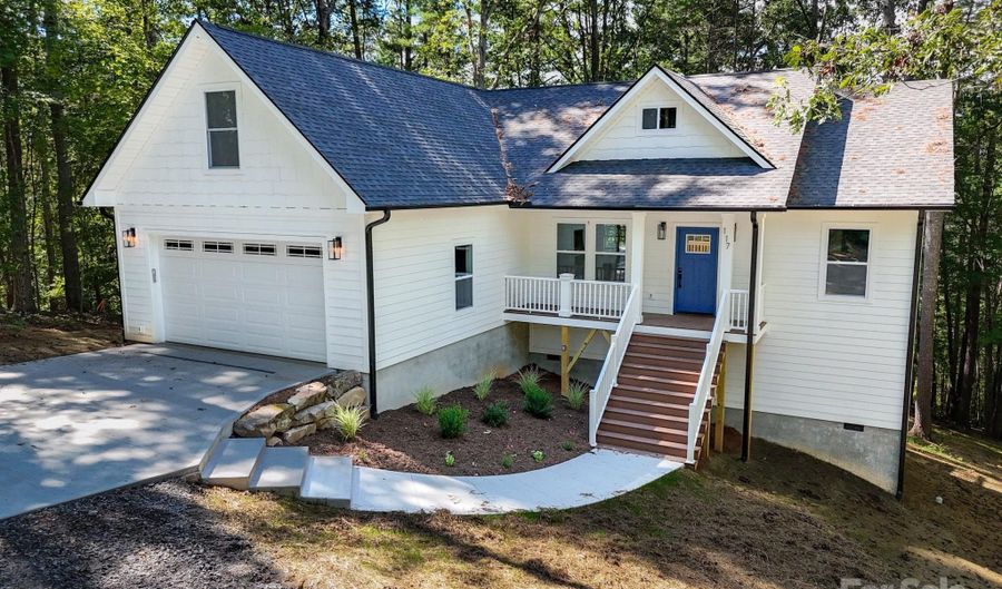 117 Forest Fern Ln, Alexander, NC 28701 - 3 Beds, 2 Bath