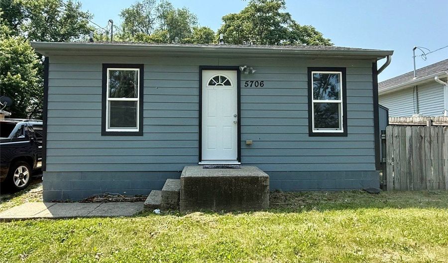 5706 S Union St, Des Moines, IA 50315 - 1 Beds, 1 Bath