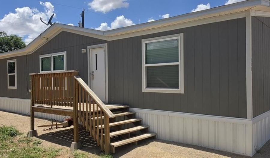 408 SE 9th St, Andrews, TX 79714 - 3 Beds, 2 Bath