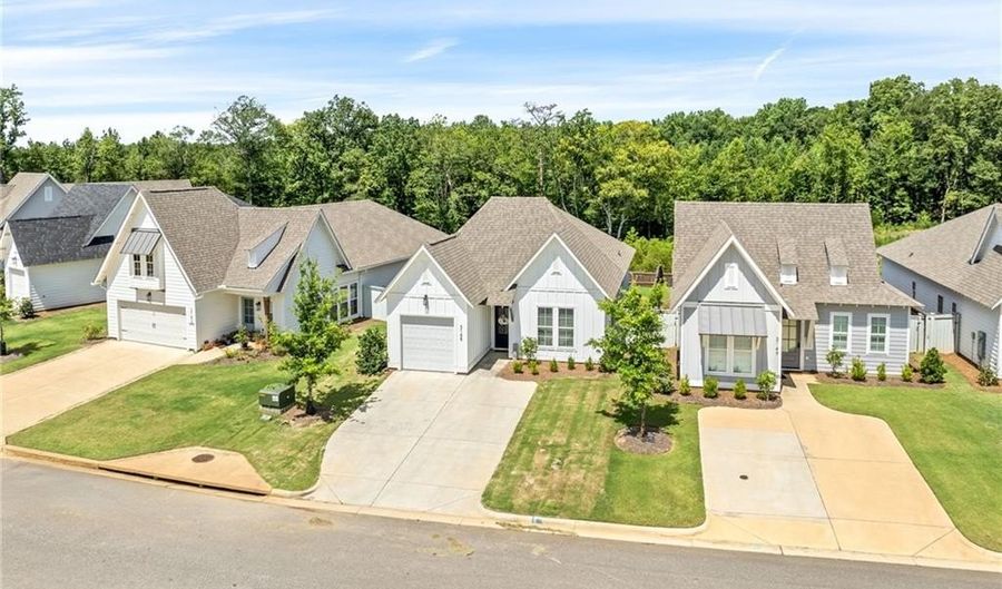 3145 BOTTLE Way, Auburn, AL 36830 - 3 Beds, 2 Bath