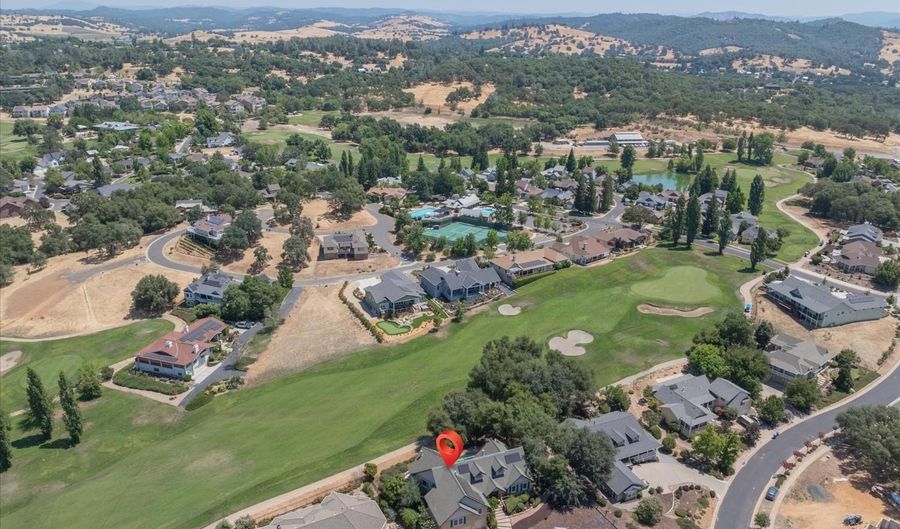 643 Miwuk Way, Angels Camp, CA 95222 - 4 Beds, 5 Bath