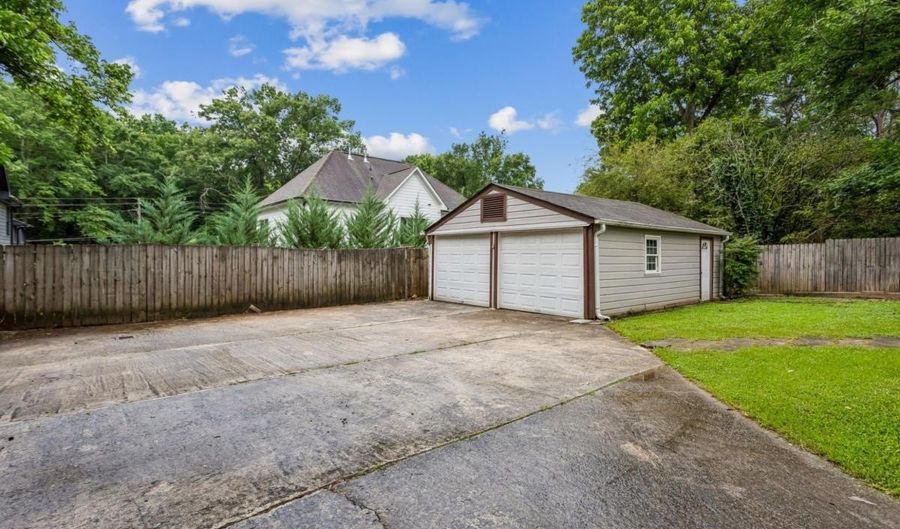 1910 La Dawn NW, Atlanta, GA 30318 - 3 Beds, 1 Bath