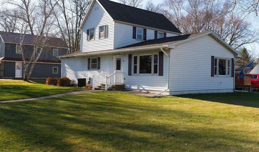 421 6th St, Albany, MN 56307 - 3 Beds, 2 Bath