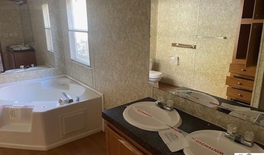 5127 LaCenter Rd, Barlow, KY 42024 - 3 Beds, 2 Bath