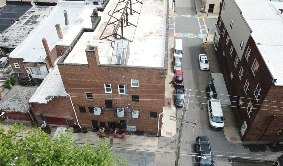 598 Merchant St, Ambridge, PA 15003 - 0 Beds, 0 Bath