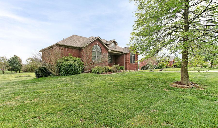 240 Froman Greenwell Rd, Bardstown, KY 40004 - 3 Beds, 2 Bath