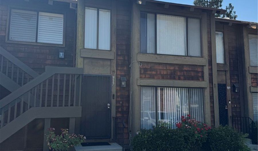 917 S Sutter Creek Rd 46, Anaheim, CA 92804 - 2 Beds, 2 Bath
