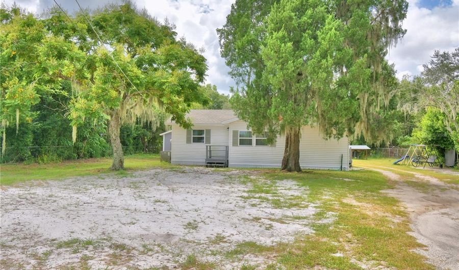 4590 SAN HEATH Rd, Bartow, FL 33830 - 6 Beds, 3 Bath