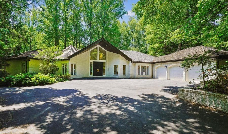 9100 ALDERSHOT Dr, Bethesda, MD 20817 - 4 Beds, 6 Bath