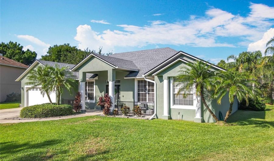123 EVERGREEN Dr, Auburndale, FL 33823 - 5 Beds, 3 Bath