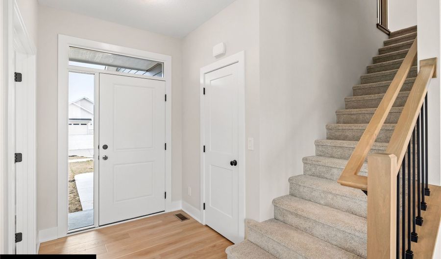 4415 NE 8th St, Ankeny, IA 50021 - 3 Beds, 3 Bath