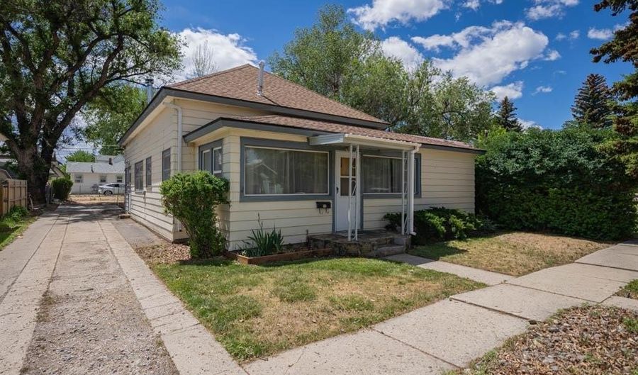 1118 Bleistein Ave, Cody, WY 82414 - 2 Beds, 2 Bath