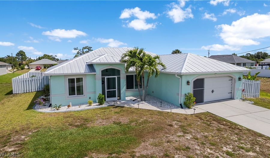 1627 NW 27TH St, Cape Coral, FL 33993 - 3 Beds, 2 Bath