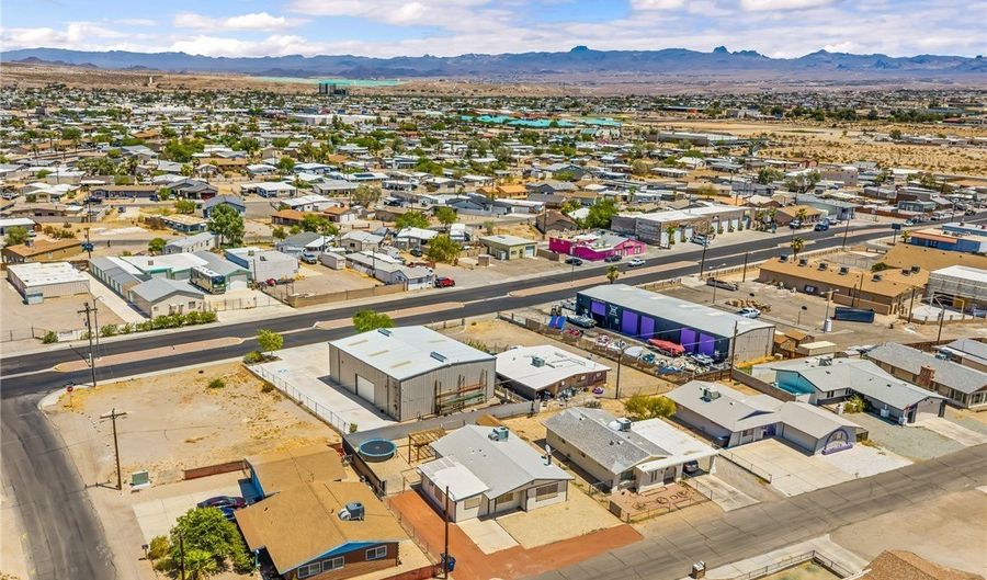 2012 Kingston Dr, Bullhead City, AZ 86442 - 3 Beds, 2 Bath