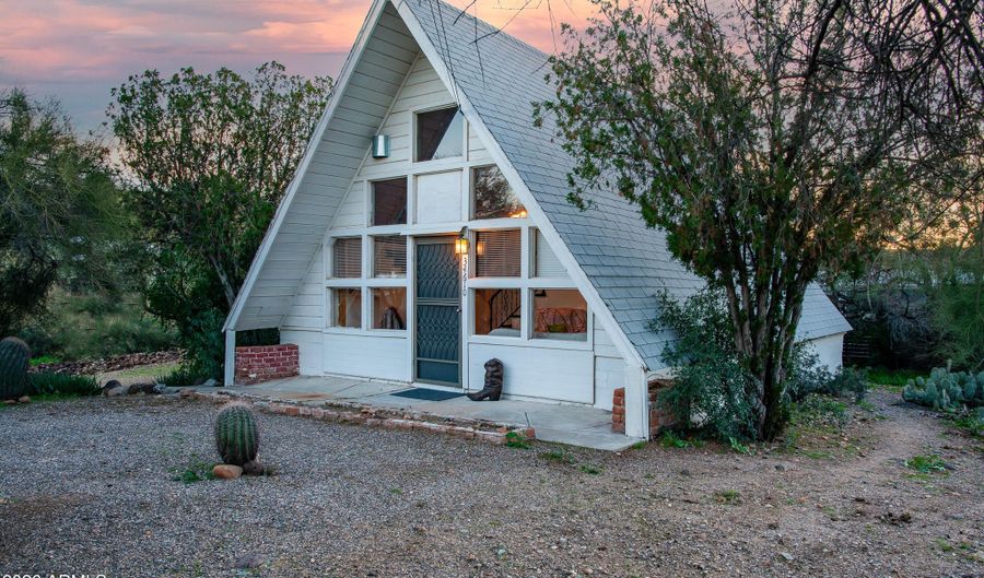 34610 S Vine St, Black Canyon City, AZ 85324 - 1 Beds, 1 Bath