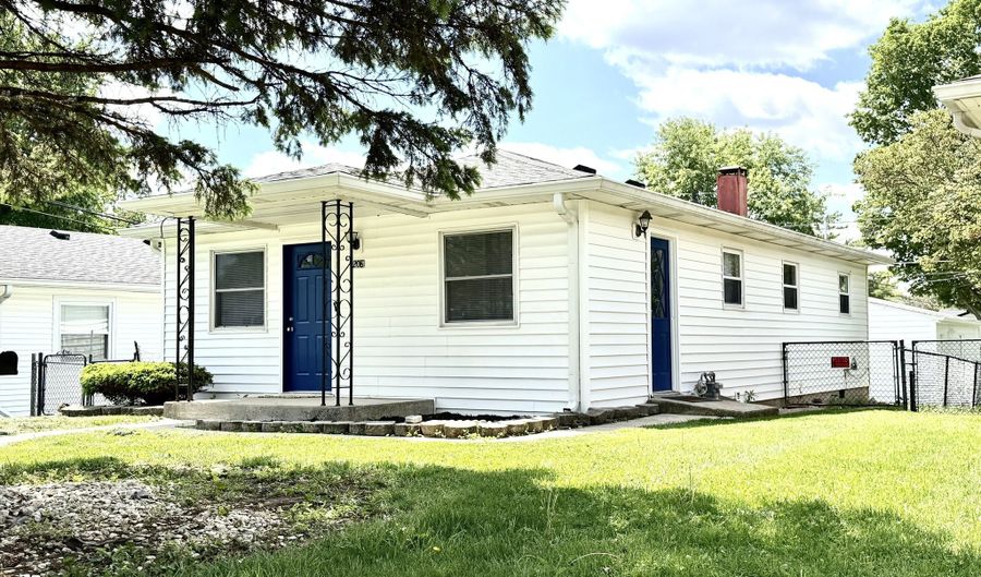 208 N 5th Ave, Beech Grove, IN 46107 - 3 Beds, 1 Bath